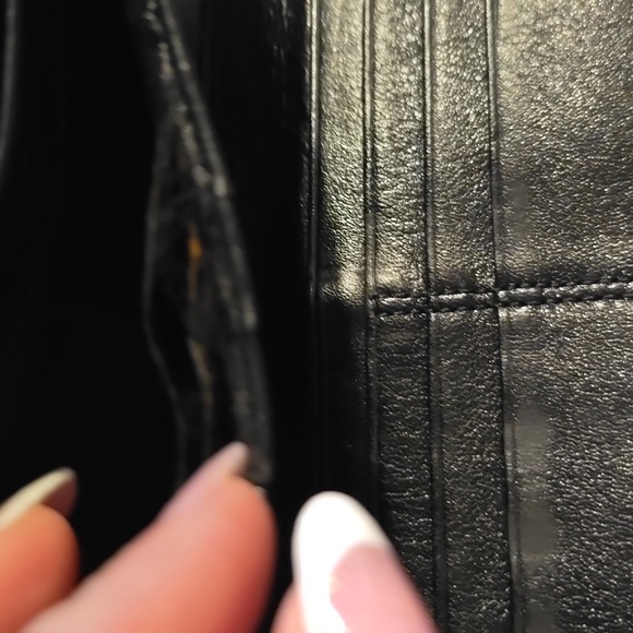 Coach wallet, large, 12 card slots +1 for id - Picture 8 of 9